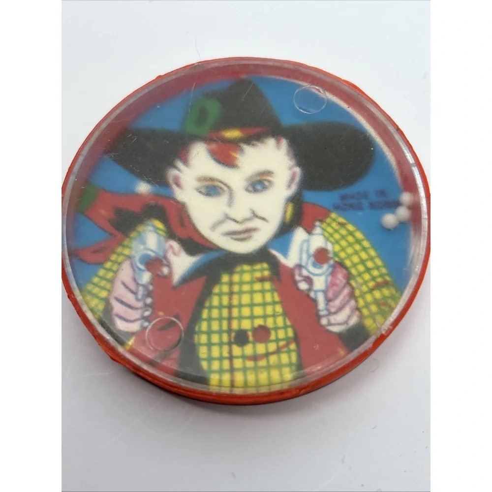 Vtg Round Cowboy Puzzle Ball Game Toy Party Prize Beads Hong‎ Kong Howdy Doody